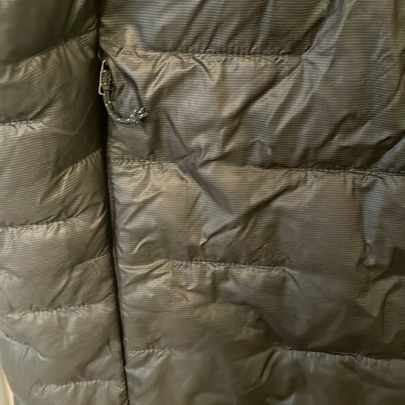 Micro Puff Insulated Vest - Picture 6 of 6